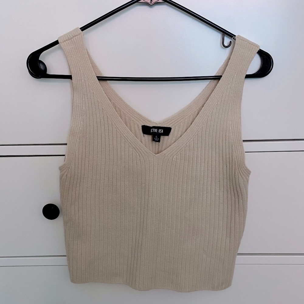V-neck Sweater Tank